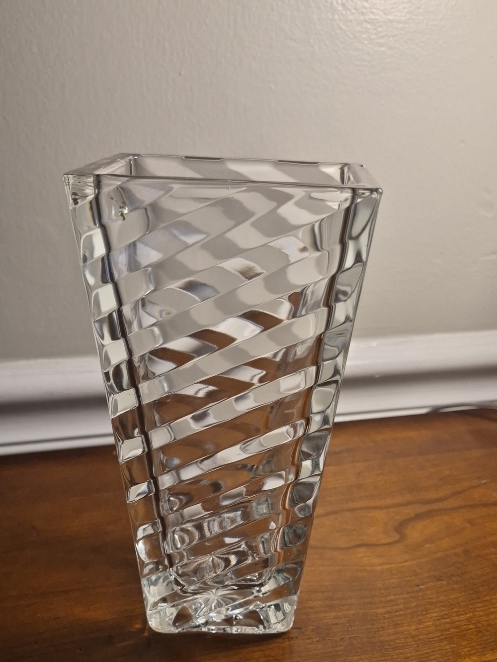 Angles By Mikasa Vintage Lead Crystal Flower Vase 7.25 In Tall